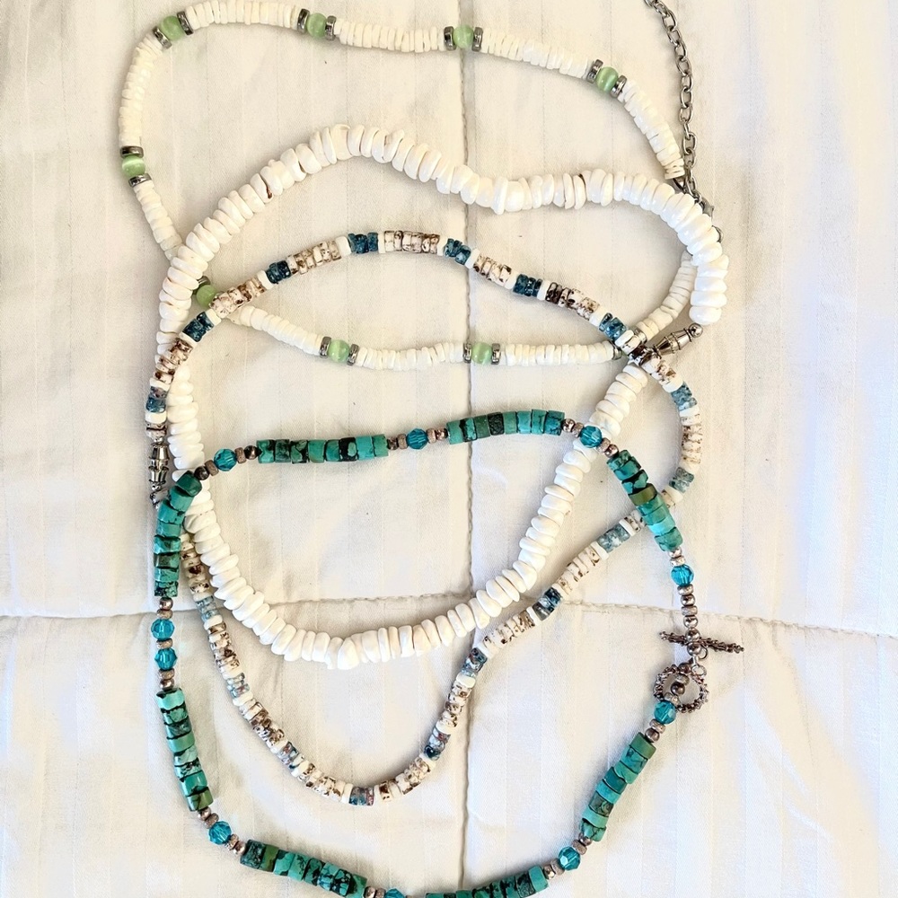Stone type necklaces, set of 4